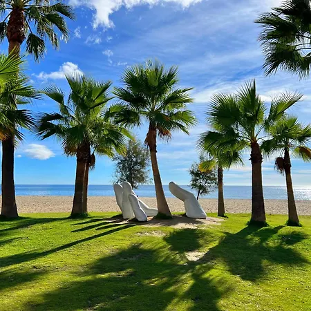 Bioparc Atico Muy Amplio Y Soleado, Cerca De La Playa Y Centro, Con Parking Y Ac Fuengirola