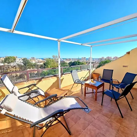 Bioparc Atico Muy Amplio Y Soleado, Cerca De La Playa Y Centro, Con Parking Y Ac Fuengirola